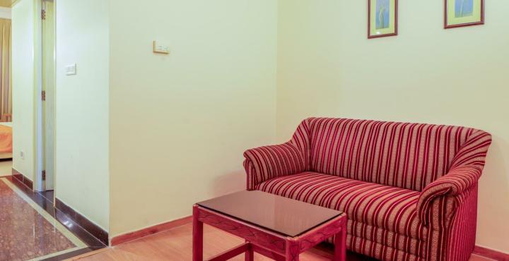 Aj International Hotel Бангалор Екстериор снимка